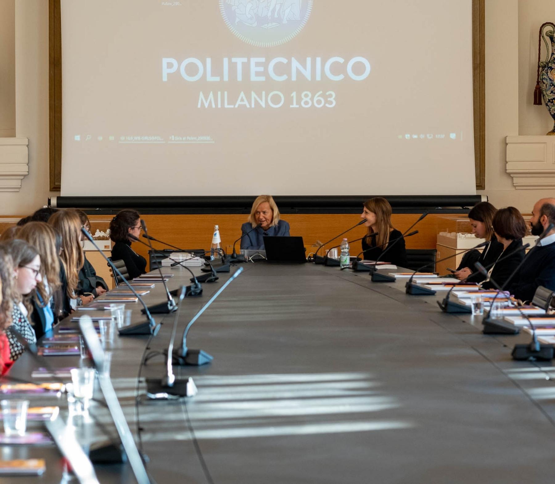 girls@polimi home